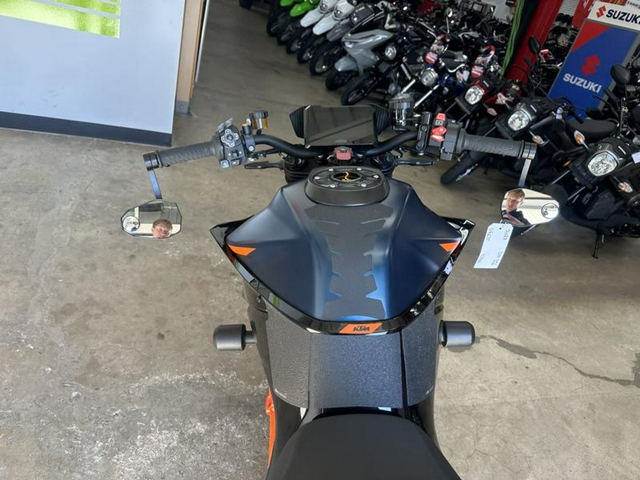 2023 KTM 1290 Super Duke R Evo
