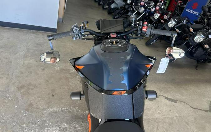 2023 KTM 1290 Super Duke R Evo