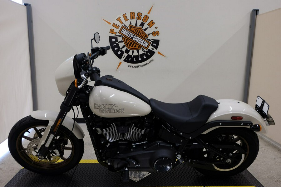 2023 FXLRS Low Rider® S - In White Sand Pearl