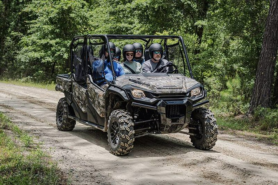 2024 Honda Pioneer 1000-6 Crew Deluxe