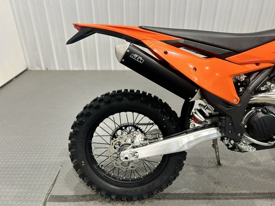 2026 KTM XC 300 W