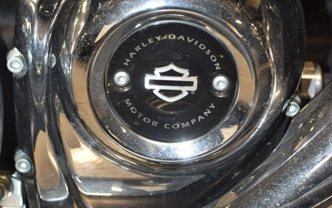 2017 Harley-Davidson Street Glide Special FLHXS