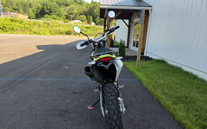 2024 HUSQVARNA 701 Enduro, LR