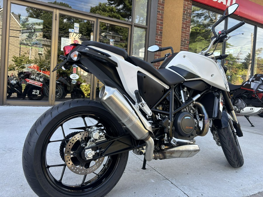 2017 KTM 690 Duke - 3816U