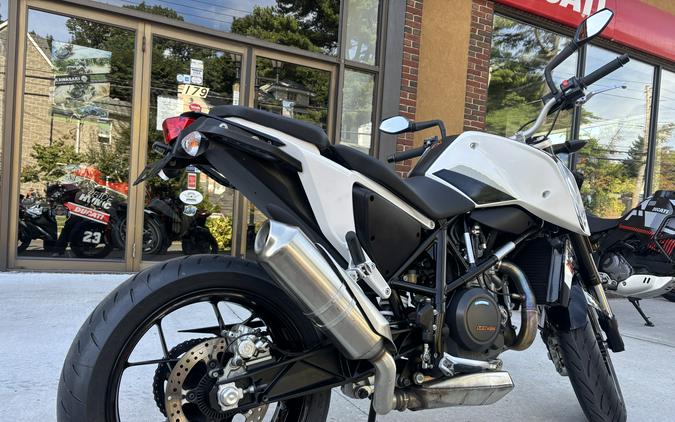 2017 KTM 690 Duke - 3816U