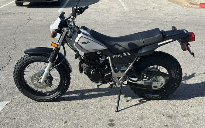 2027 Yamaha TW200