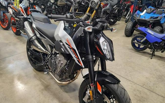 2024 KTM 790 Duke