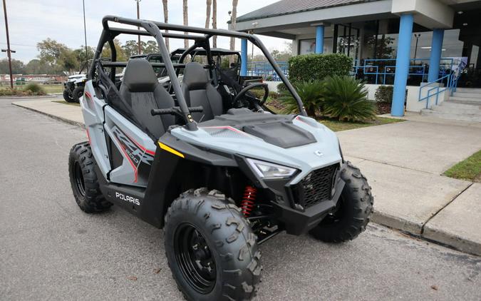 2024 Polaris RZR 200 EFI