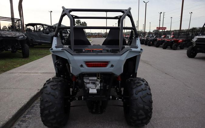 2024 Polaris RZR 200 EFI