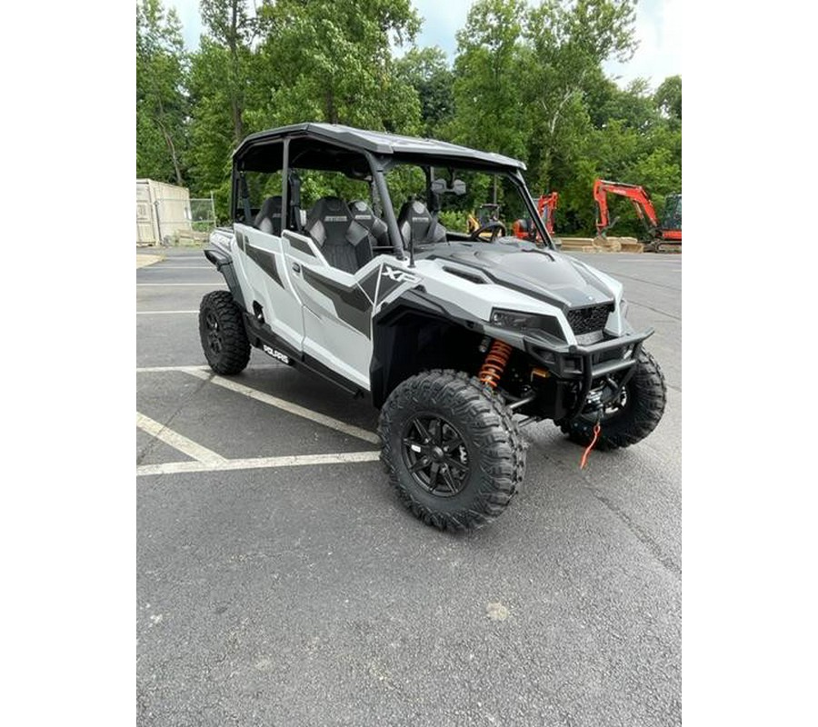 2022 Polaris Industries GENERAL XP 4 1000 Deluxe RIDE COMMAND Edition Matte Ghost White Metallic