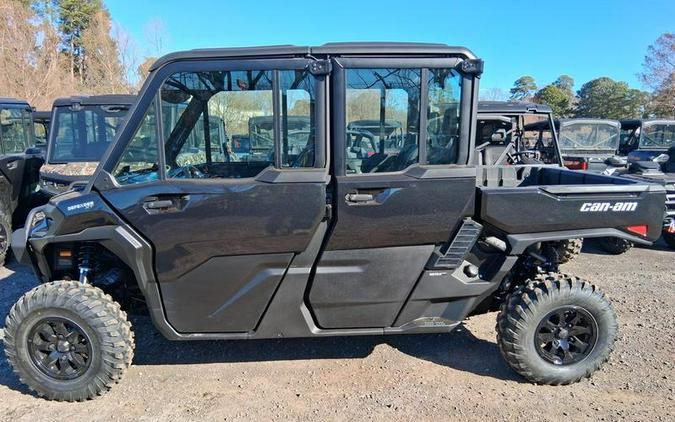 2026 Can-Am® Defender MAX XT CAB HD11 With 10.25 in.display