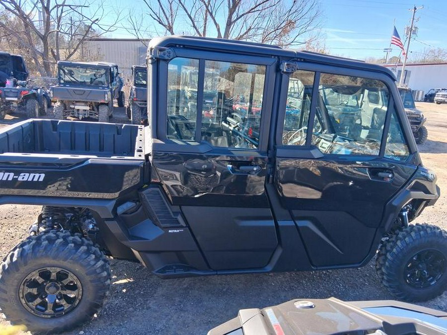 2026 Can-Am® Defender MAX XT CAB HD11 With 10.25 in.display