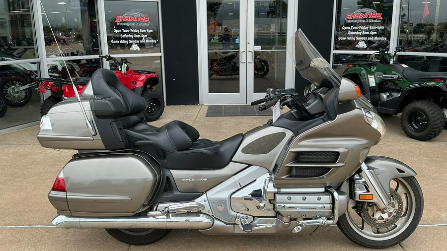 2008 Honda GoldWing Airbag