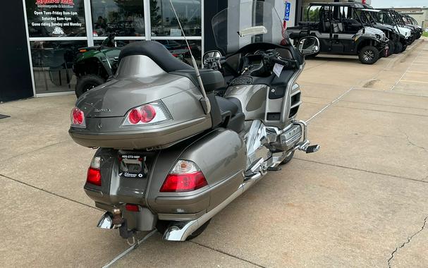 2008 Honda Gold Wing Airbag