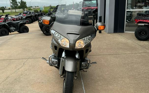 2008 Honda Gold Wing Airbag