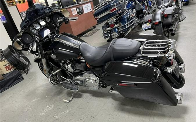 2021 Harley-Davidson FLHXS - Street Glide Special