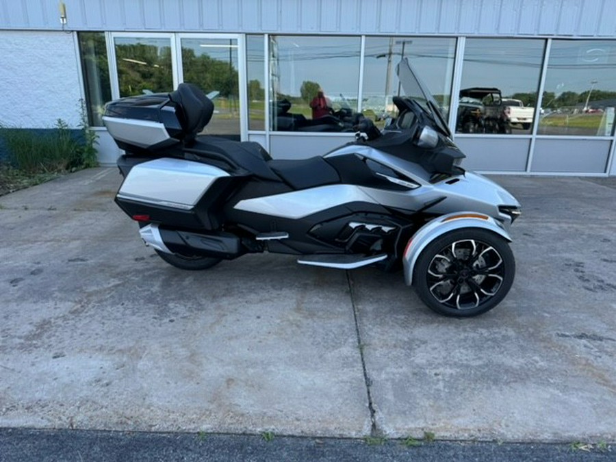 2024 Can-Am Spyder RT Limited Hyper Silver