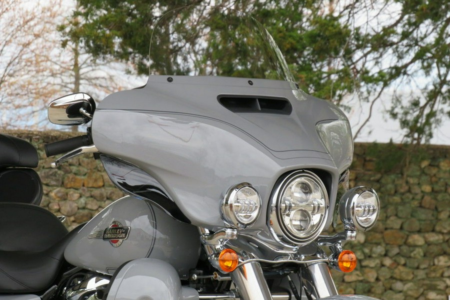 2024 Harley-Davidson® FLHTCUTG - Tri Glide® Ultra