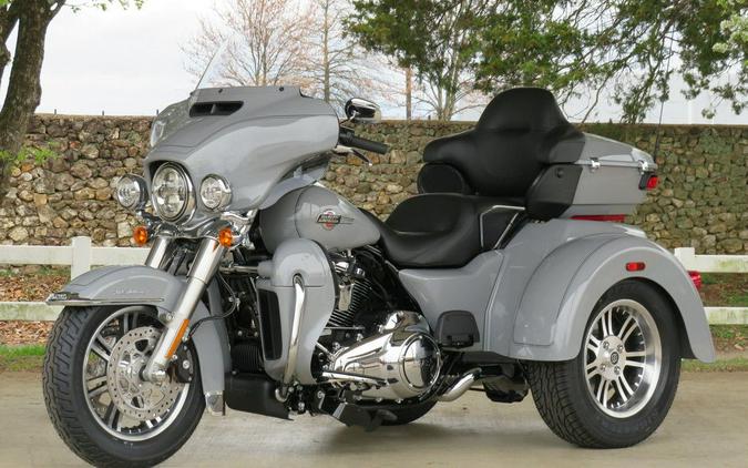 2024 Harley-Davidson® FLHTCUTG - Tri Glide® Ultra