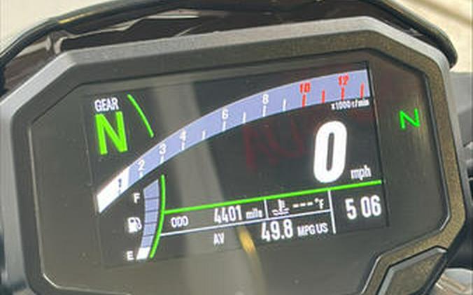 2021 Kawasaki Z650 ABS Metallic Spark Black/Metallic Flat Spark Black