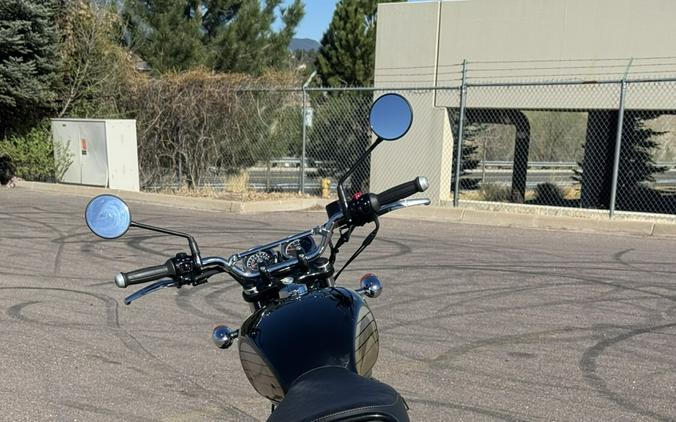 2025 Royal Enfield INT650