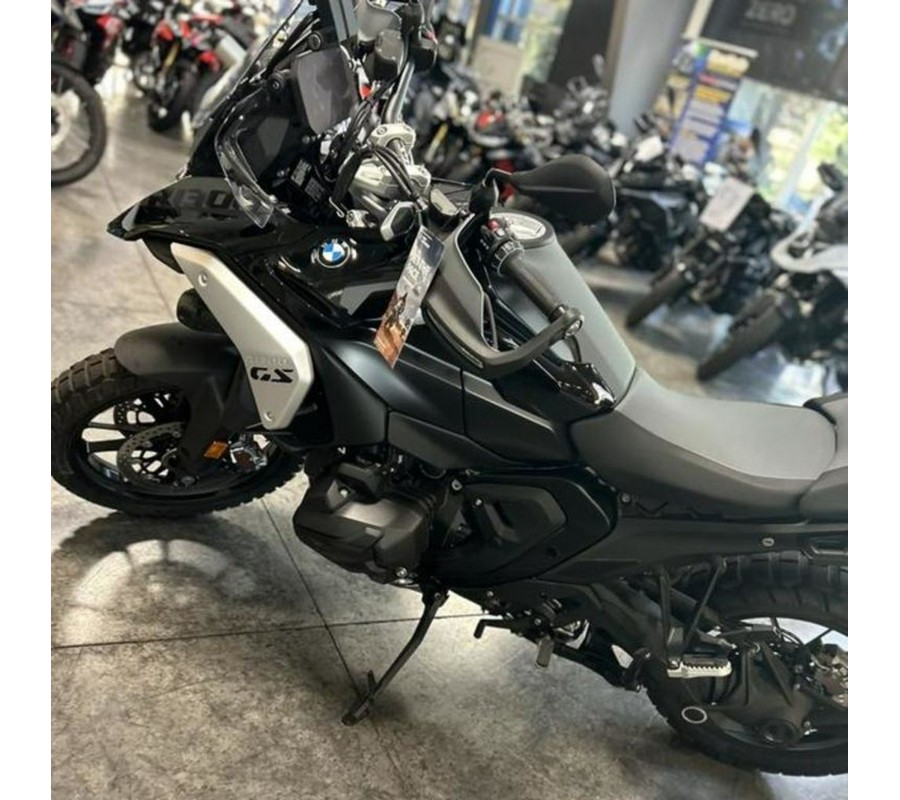 2024 BMW R 1300 GS Triple Black