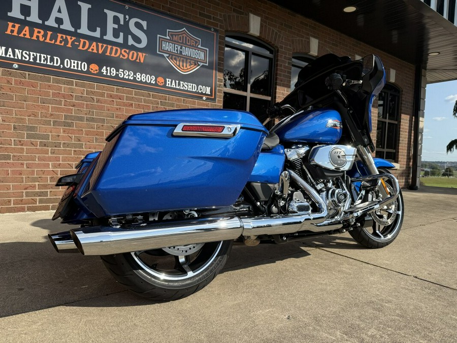 2025 Harley-Davidson Street Glide Blue Burst FLHX