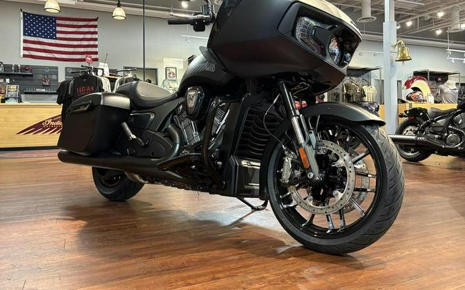 2025 Indian Motorcycle® Challenger® Dark Horse® 112 Black Smoke