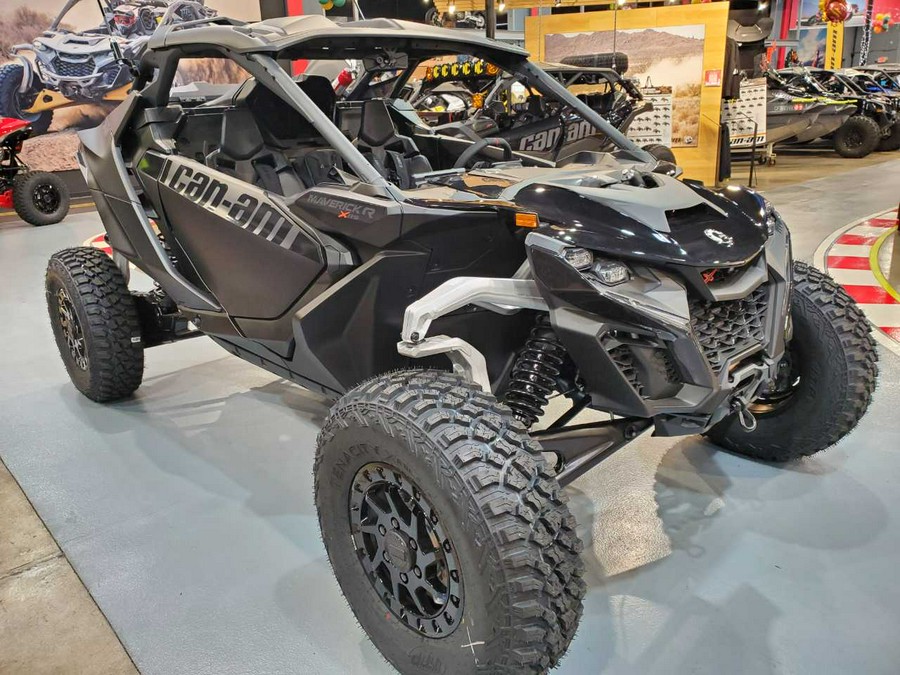 2024 CAN-AM MAVERICK R X RS 999T DCT