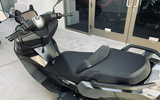 2023 BMW C 400 GT Triple Black