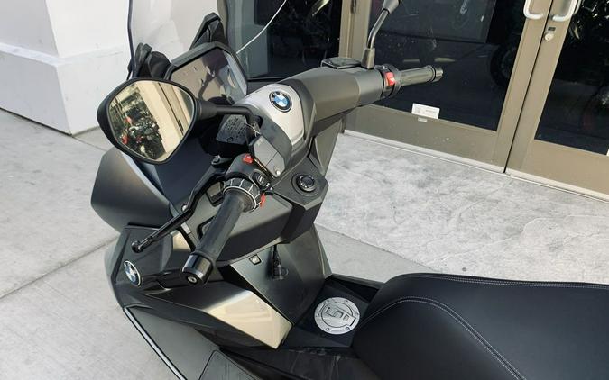 2023 BMW C 400 GT Triple Black