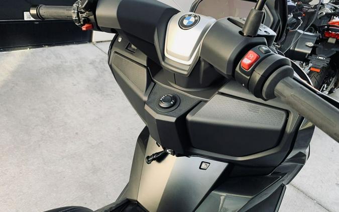 2023 BMW C 400 GT Triple Black