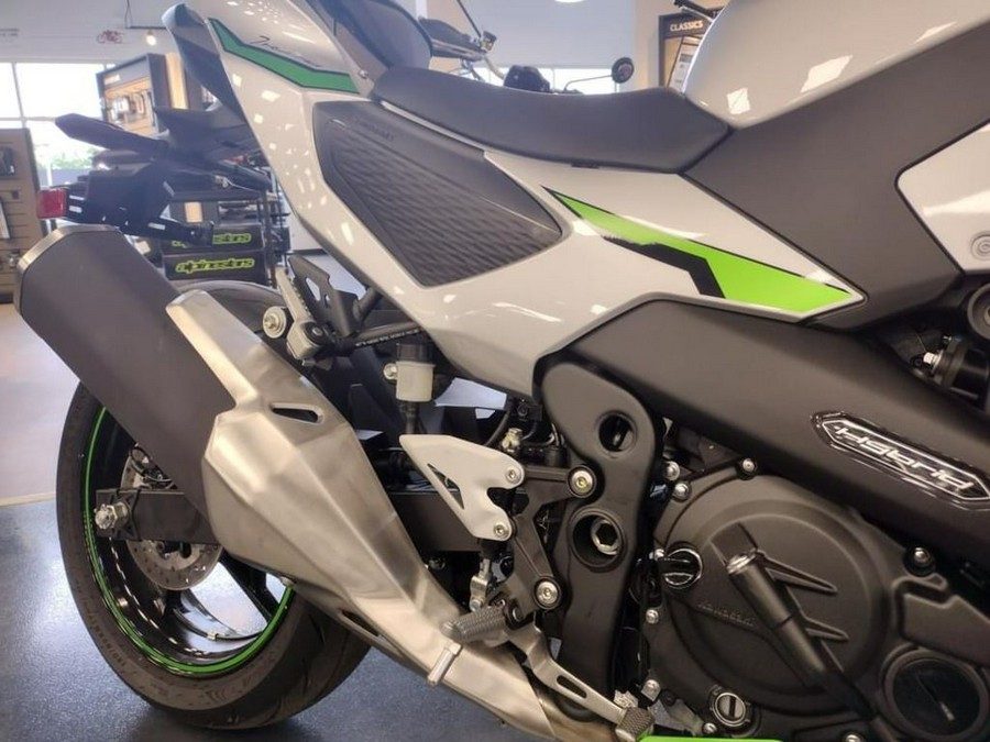 2024 Kawasaki Ninja® 7 Hybrid ABS