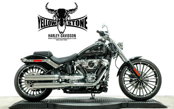 2025 Harley-Davidson® Breakout® Vivid Black