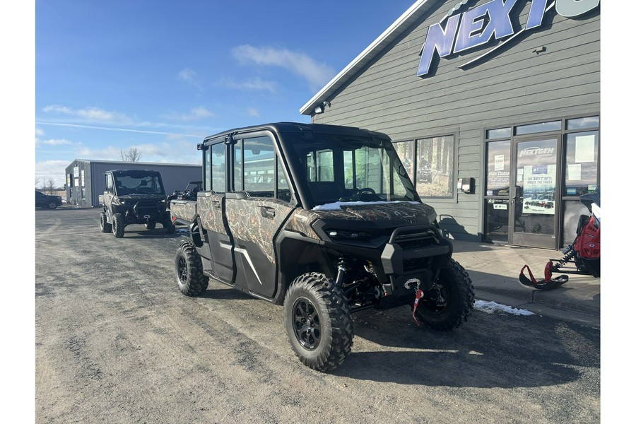 2026 Can-Am SSV DEF MAX XTCAB 65 HD11 CA HB 26 XT CAB HD11