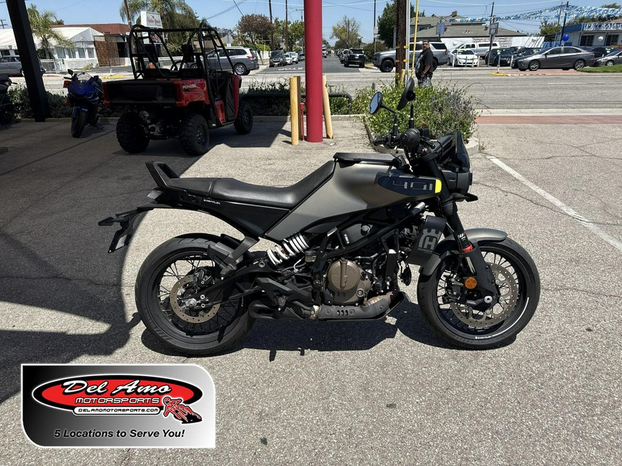 2024 Husqvarna SVARTPILEN 401