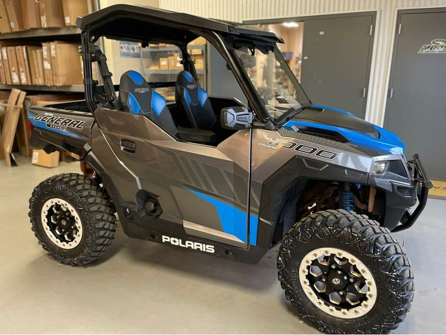 2019 Polaris Industries Polaris GENERAL 1000 EPS Deluxe -Titanium Metallic