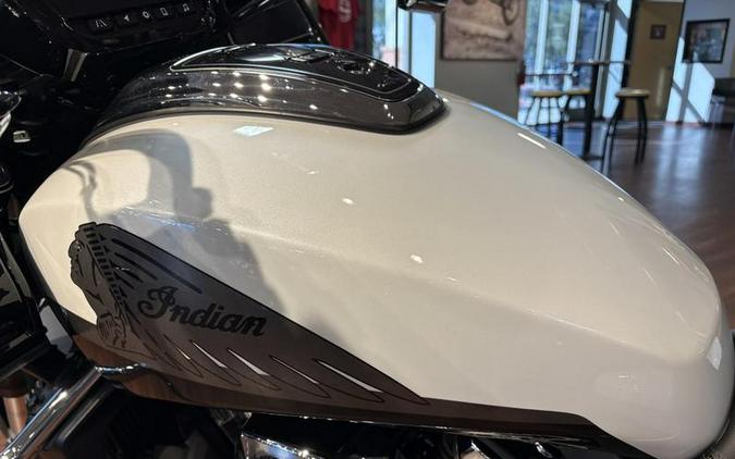2025 Indian Motorcycle® Challenger® Limited 112 Ghost White Metallic with Black Metallic