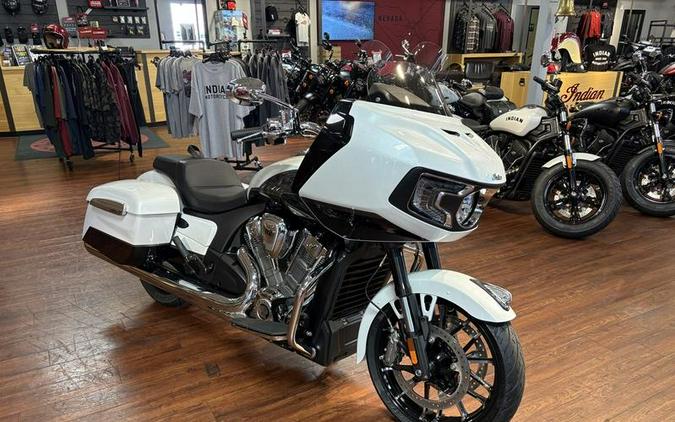 2025 Indian Motorcycle® Challenger® Limited 112 Ghost White Metallic with Black Metallic