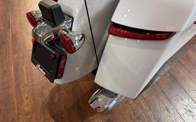 2025 Indian Motorcycle® Challenger® Limited 112 Ghost White Metallic with Black Metallic