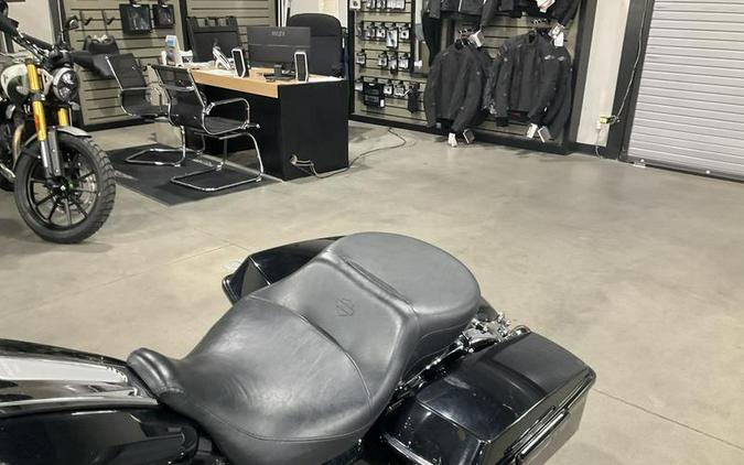 2012 Harley-Davidson® FLTRX - Road Glide® Custom