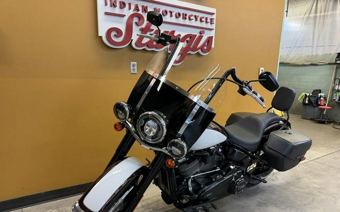 2021 Harley-Davidson FLHCS - Heritage Classic 114