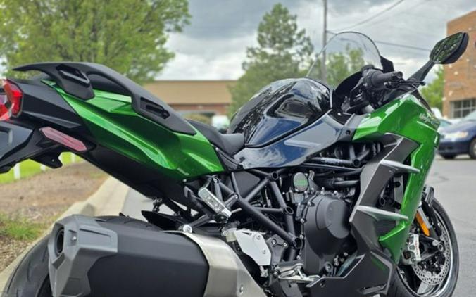 2025 Kawasaki NINJA H2® SX SE ABS