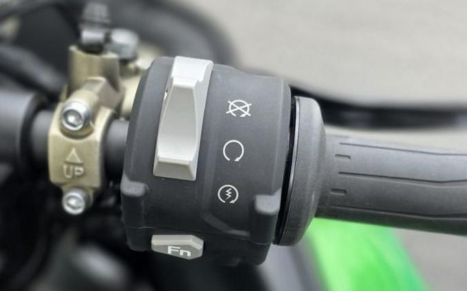 2025 Kawasaki NINJA H2® SX SE ABS