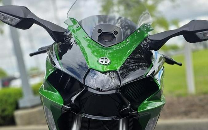 2025 Kawasaki NINJA H2® SX SE ABS