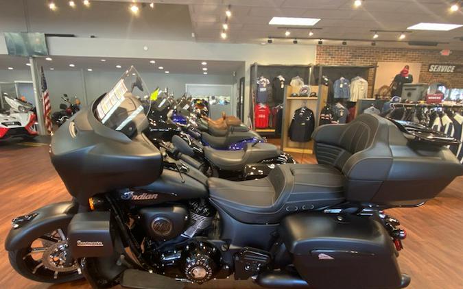 2024 Indian Motorcycle® Roadmaster® Dark Horse®