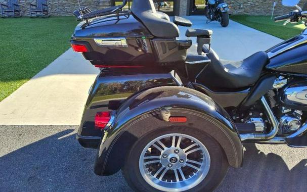 2021 Harley-Davidson® TRI Glide Flhtcutg