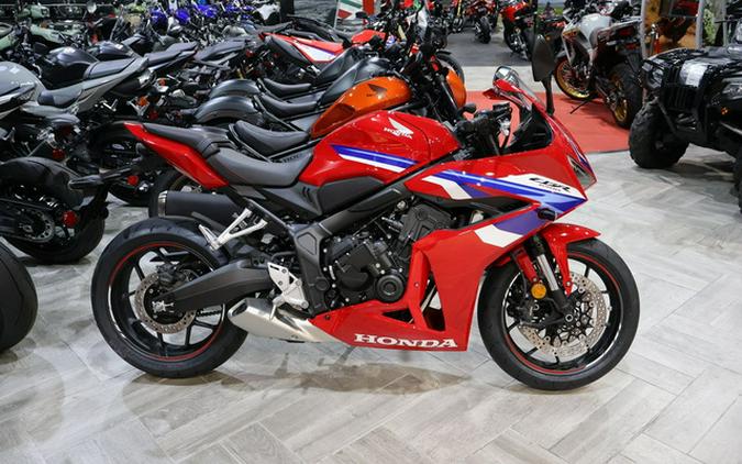 2026 Honda CBR650R E-Clutch