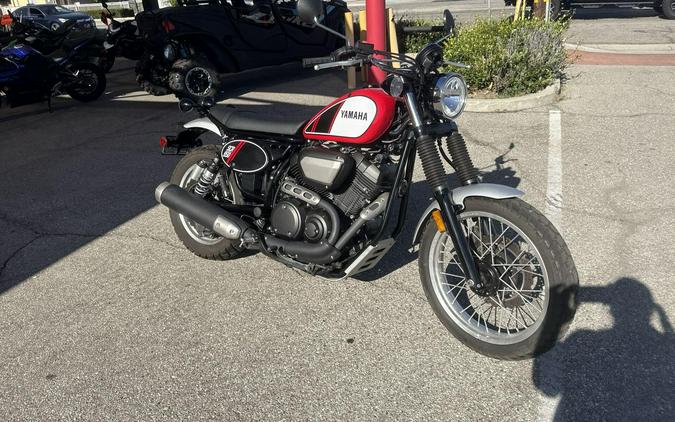 2017 Yamaha SCR950