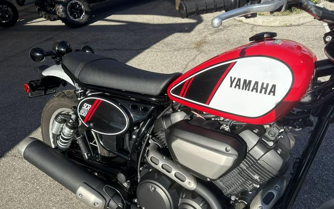 2017 Yamaha SCR950